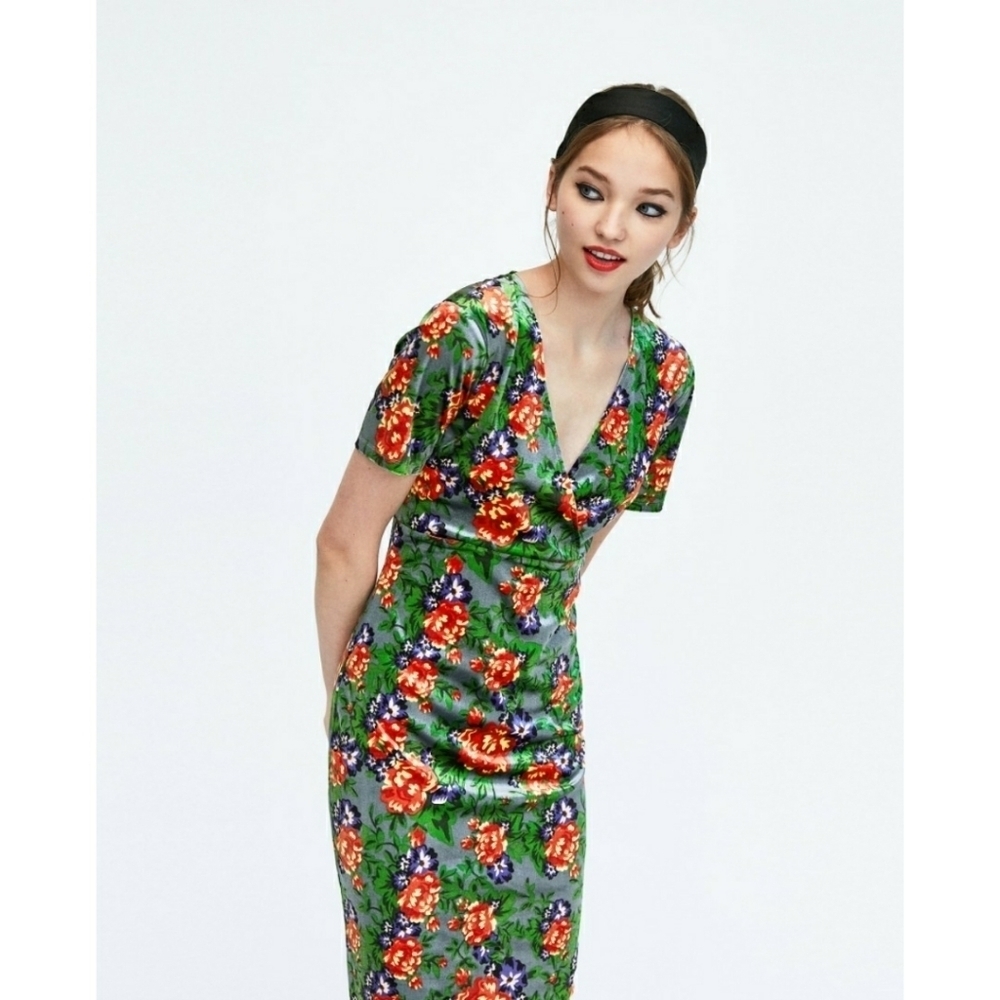 ZARA // floral velvet vneck midi dress